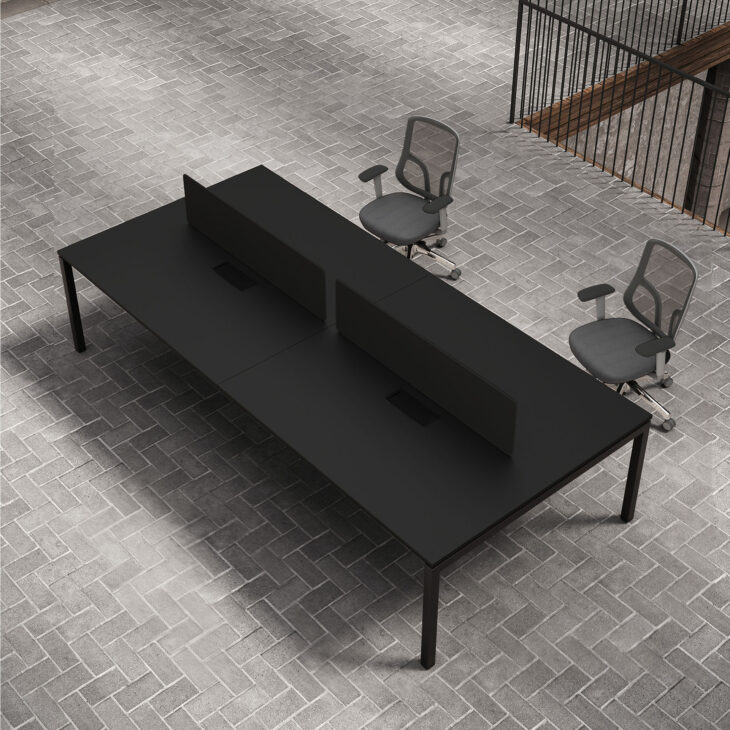 B5 Cluster of 4 Face to Face Workstation